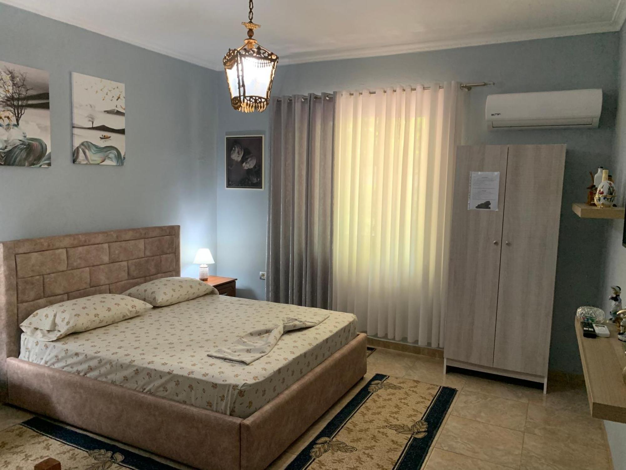 Vila Spaho Корча Экстерьер фото